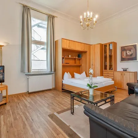 Germania 10 아파트