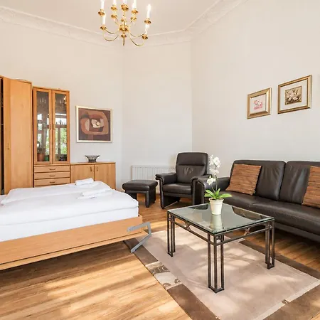 Germania 10 Apartment *